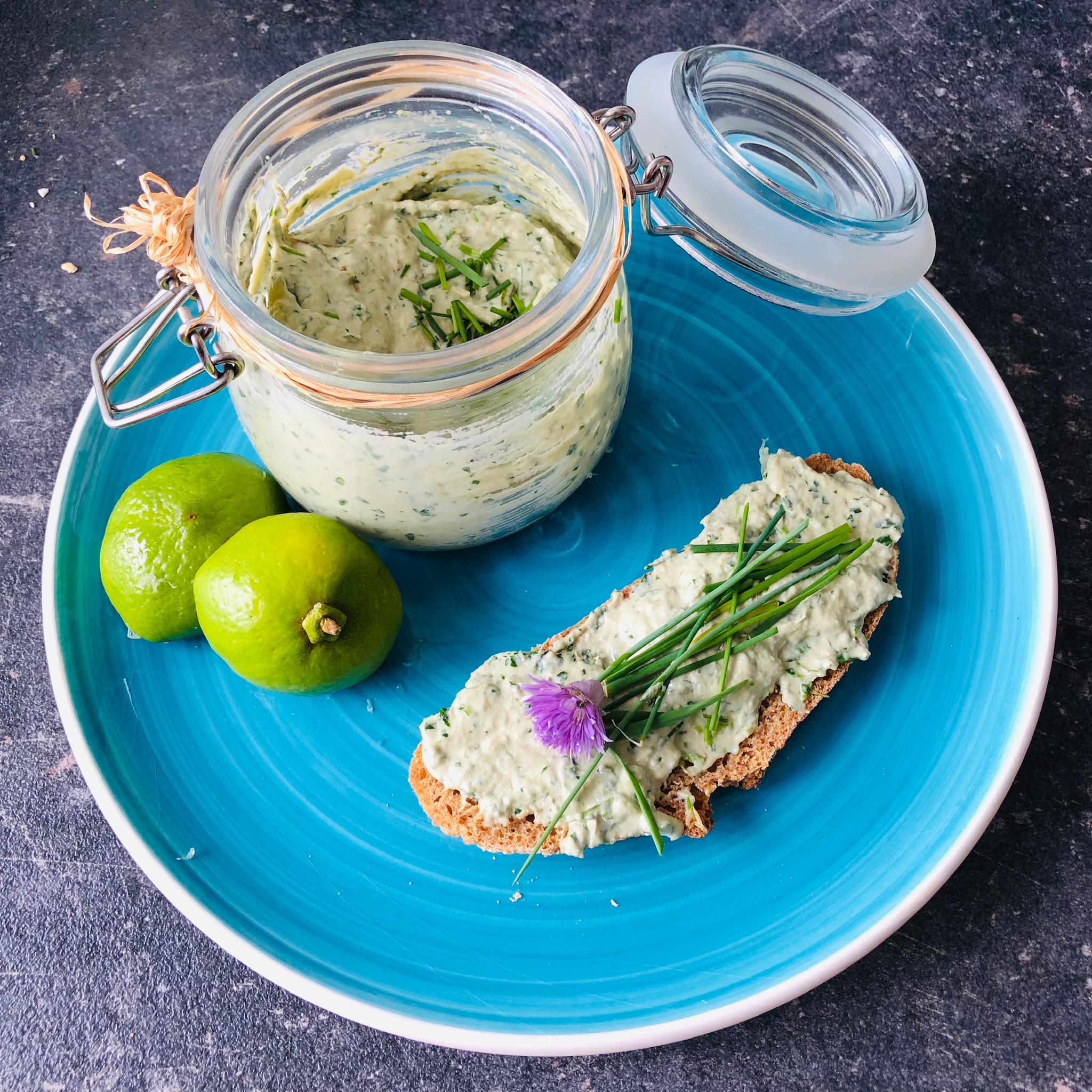 Aubergine_Caviar